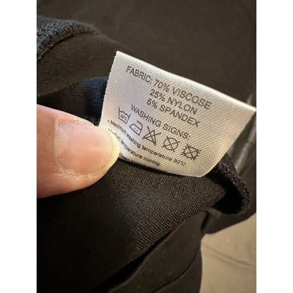 Urban CoCo Women's XL Black Elastic Waist Bodycon Pencil Skirt NWOT - Picture 4 of 4